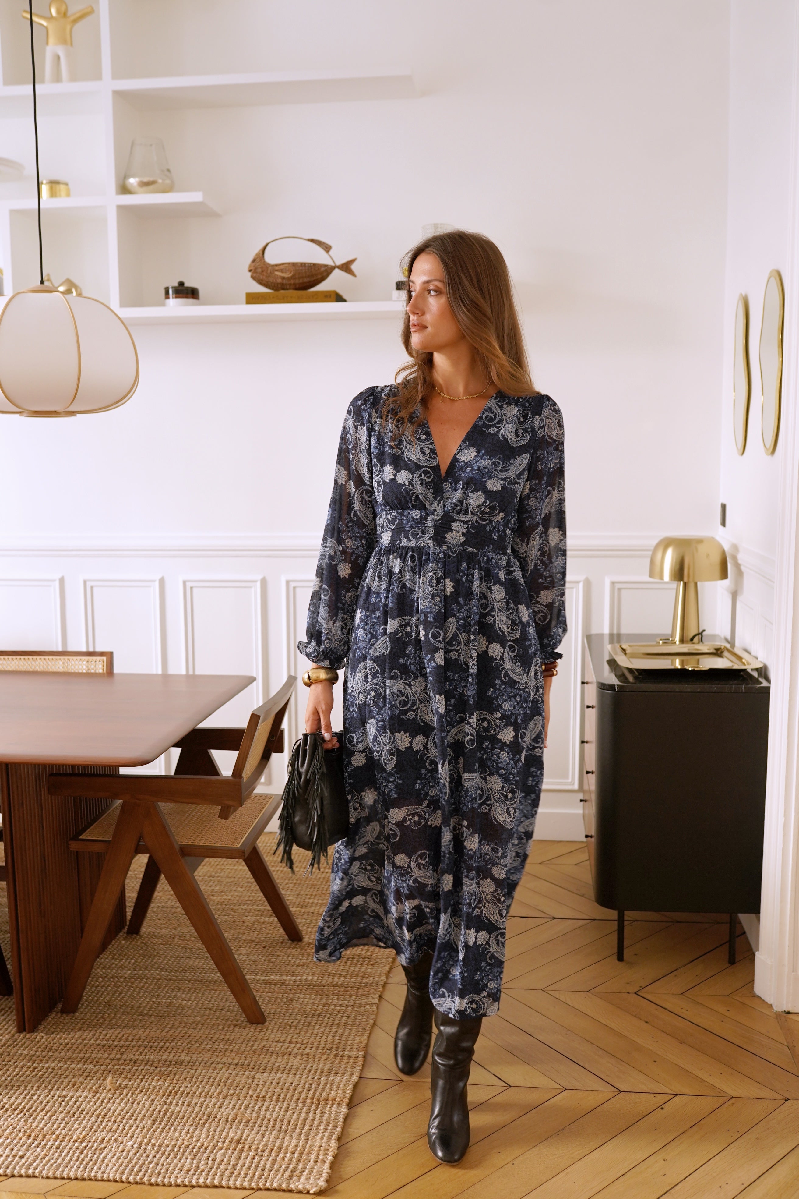 Robe Hila