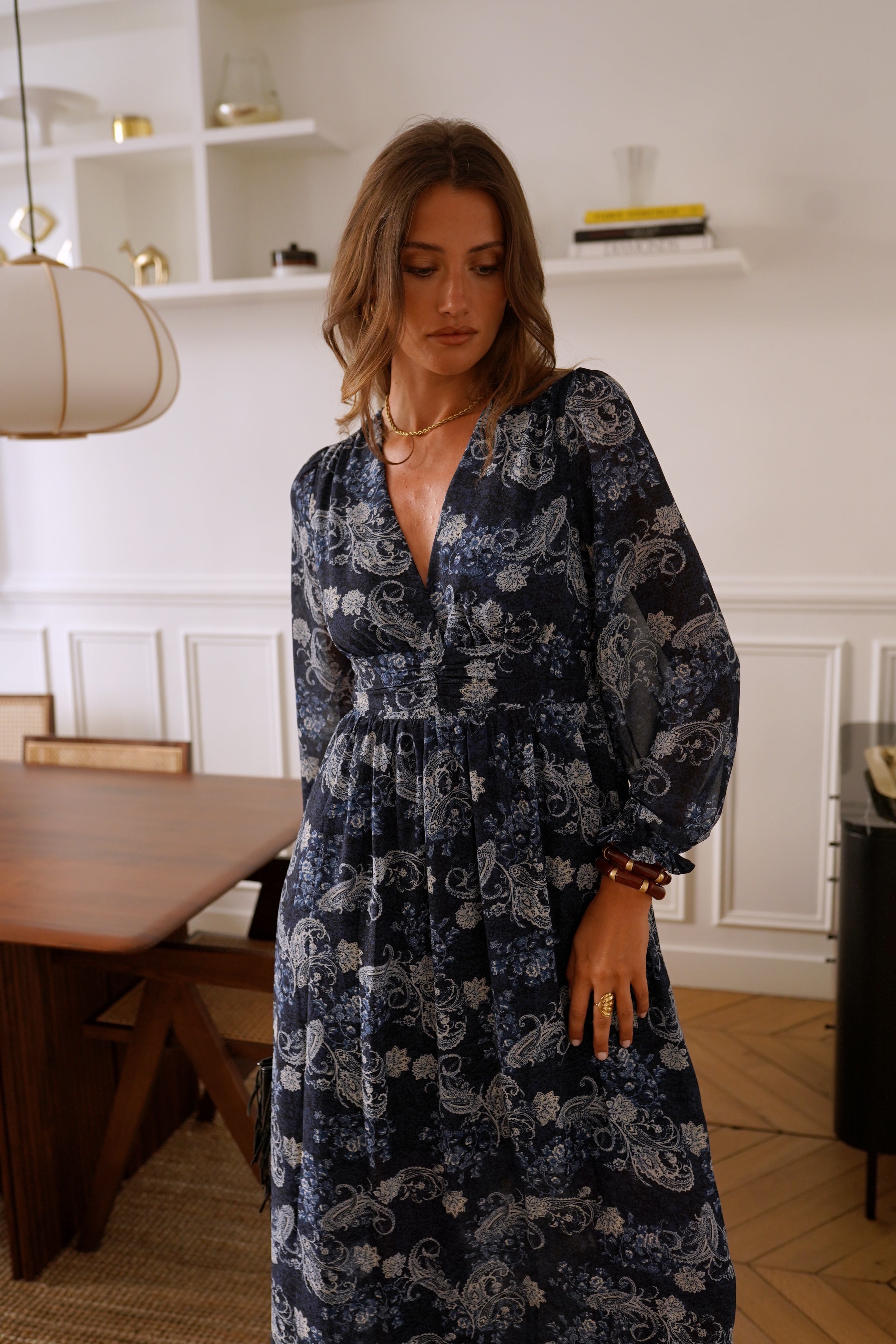 Robe Hila