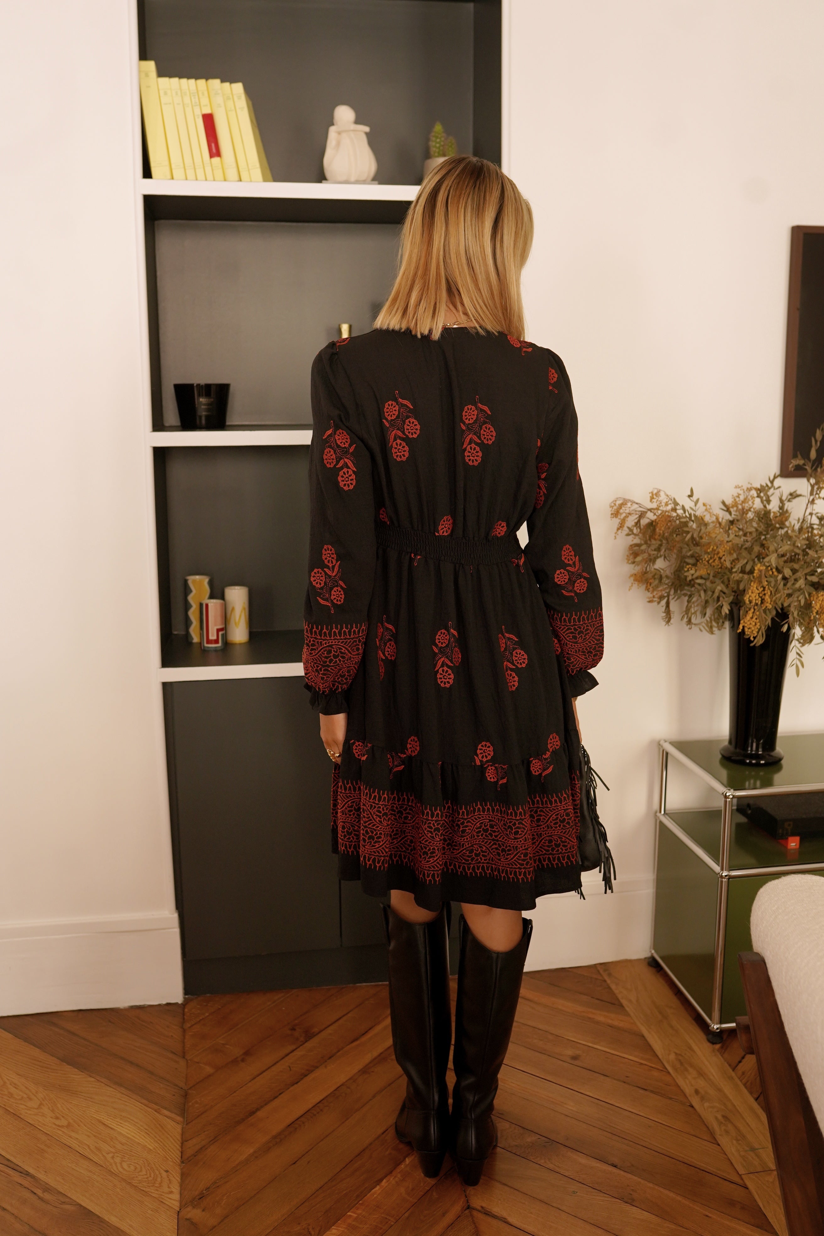 Robe Yona